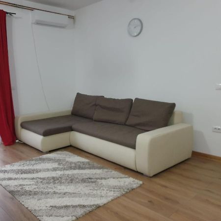 Apartament Adriana Lejlighed Giroc Eksteriør billede
