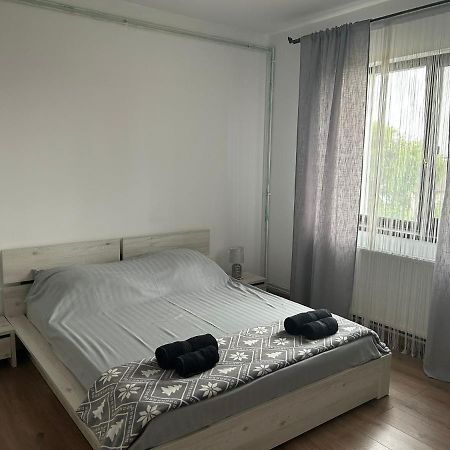 Apartament Adriana Lejlighed Giroc Eksteriør billede